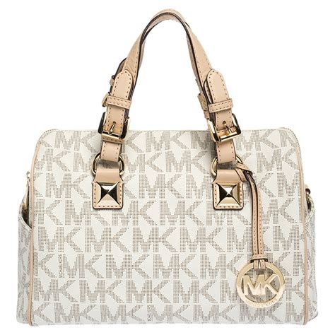 pre owned Michael Kors handbags